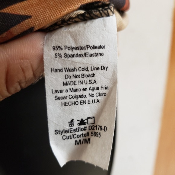 👍 Tribal Print Dress Size M - Picture 4 of 6